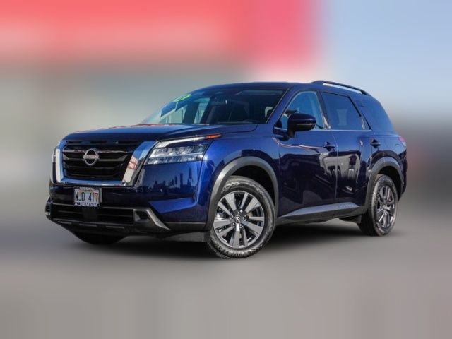 2022 Nissan Pathfinder SV