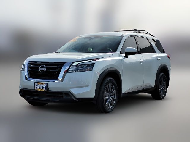 2022 Nissan Pathfinder SV