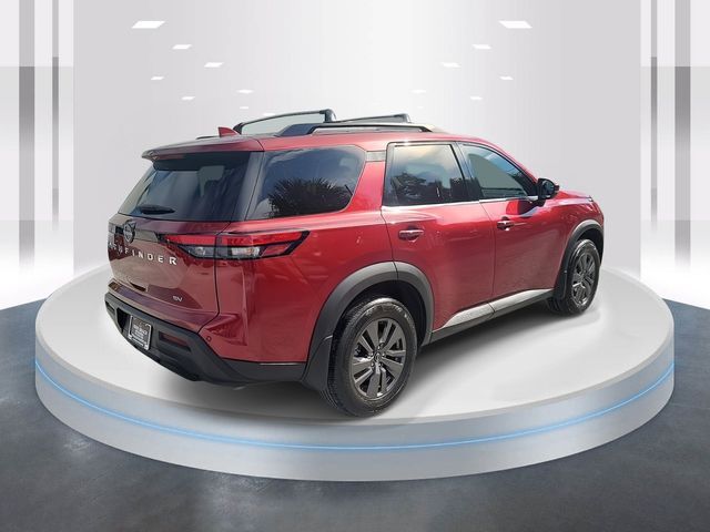 2022 Nissan Pathfinder SV