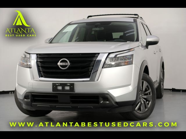 2022 Nissan Pathfinder SV