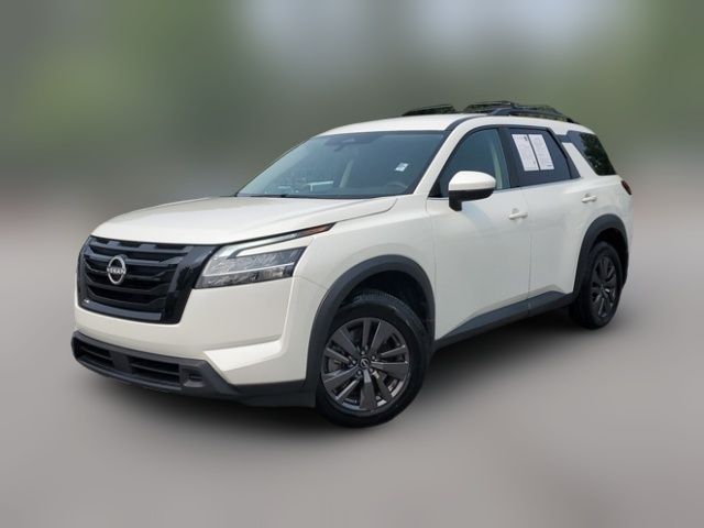 2022 Nissan Pathfinder SV