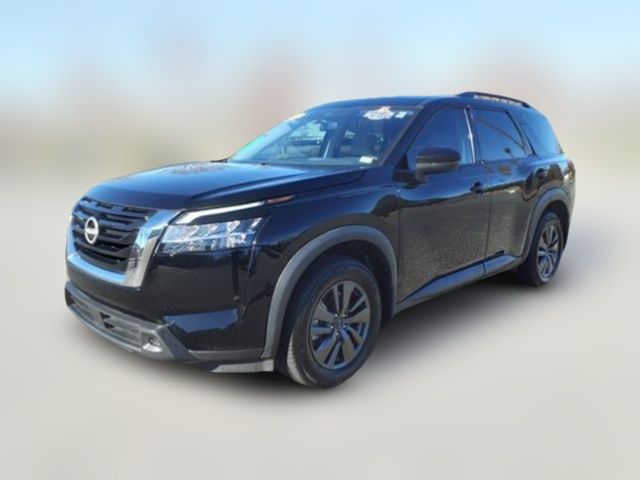 2022 Nissan Pathfinder SV