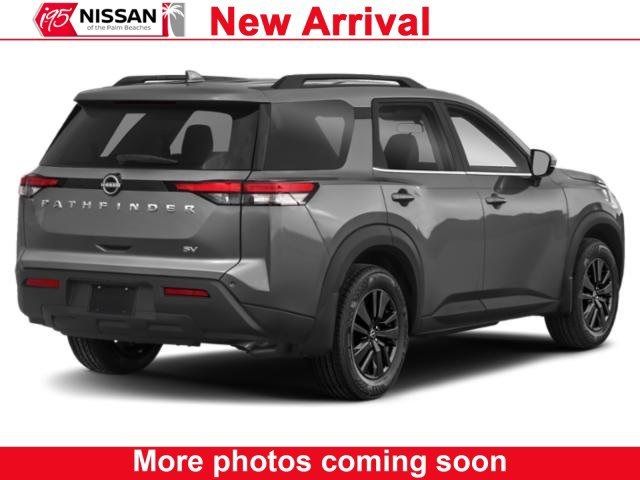 2022 Nissan Pathfinder SV