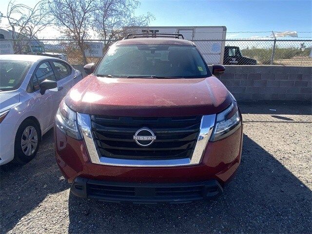 2022 Nissan Pathfinder SV