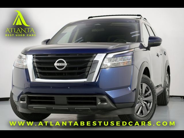 2022 Nissan Pathfinder SV