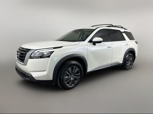 2022 Nissan Pathfinder SV