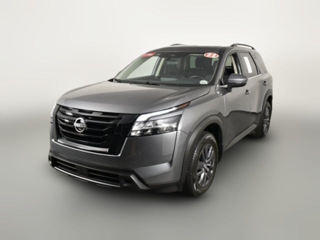 2022 Nissan Pathfinder SV