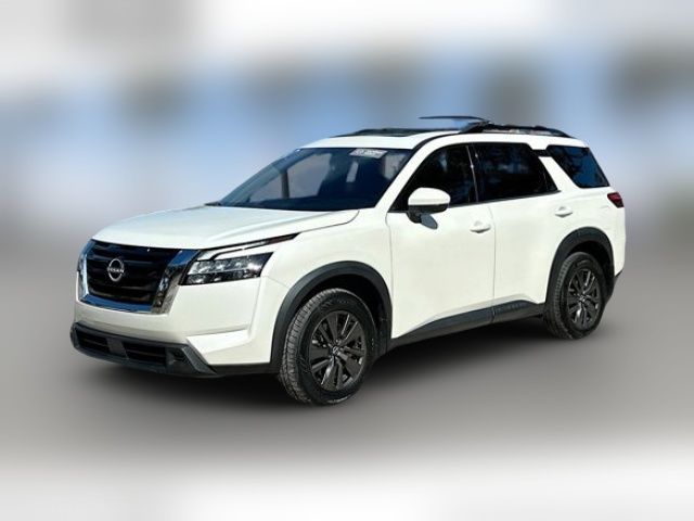 2022 Nissan Pathfinder SV