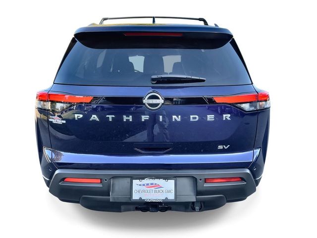 2022 Nissan Pathfinder SV