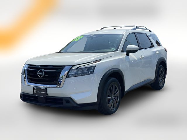 2022 Nissan Pathfinder SV