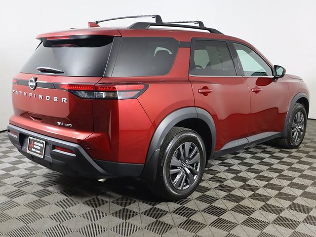 2022 Nissan Pathfinder SV