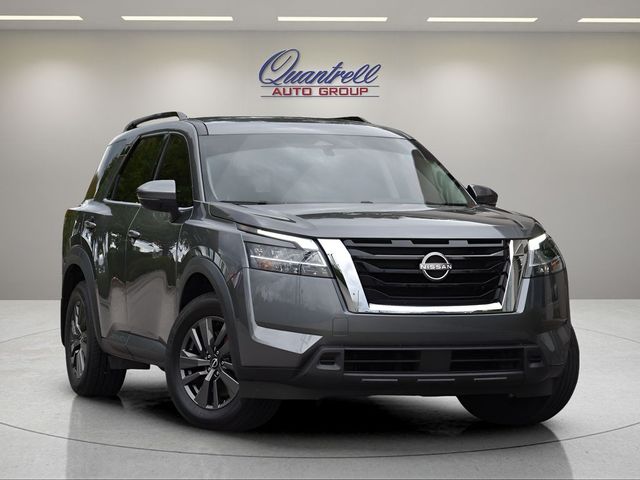 2022 Nissan Pathfinder SV