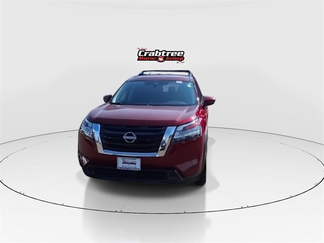 2022 Nissan Pathfinder SV