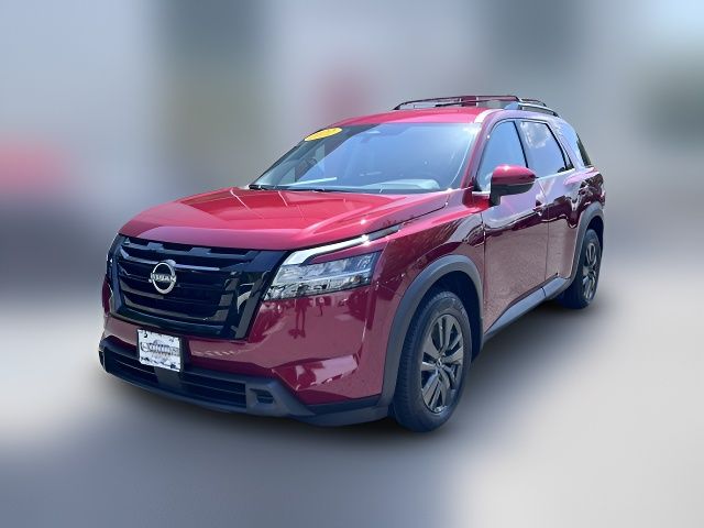 2022 Nissan Pathfinder SV