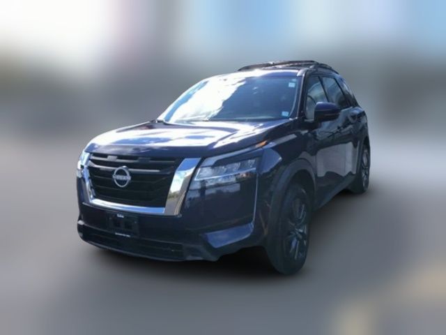 2022 Nissan Pathfinder SV