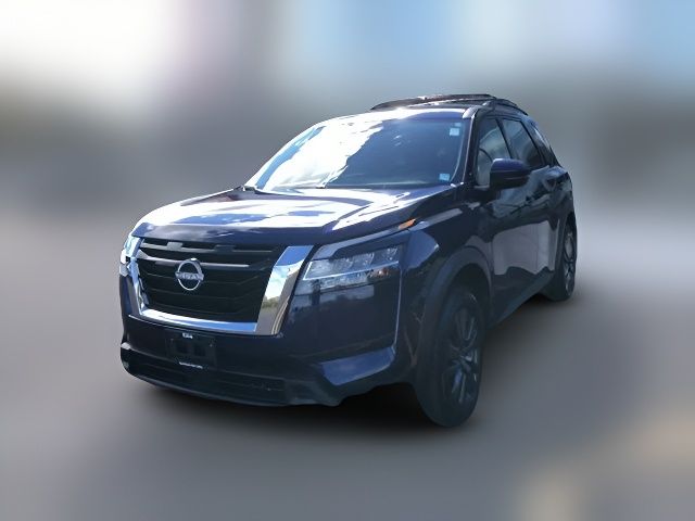 2022 Nissan Pathfinder SV