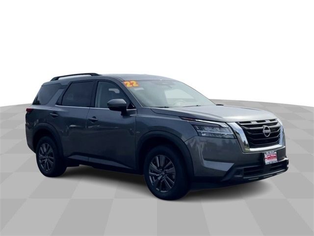 2022 Nissan Pathfinder SV