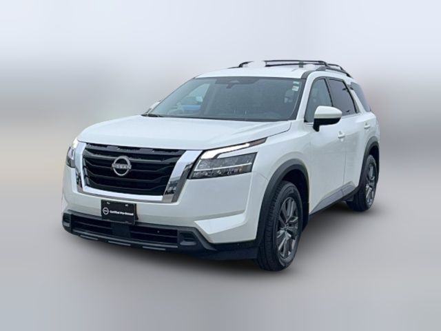 2022 Nissan Pathfinder SV