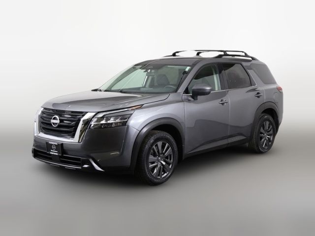 2022 Nissan Pathfinder SV