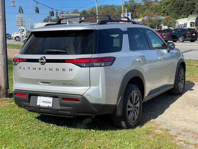 2022 Nissan Pathfinder SV