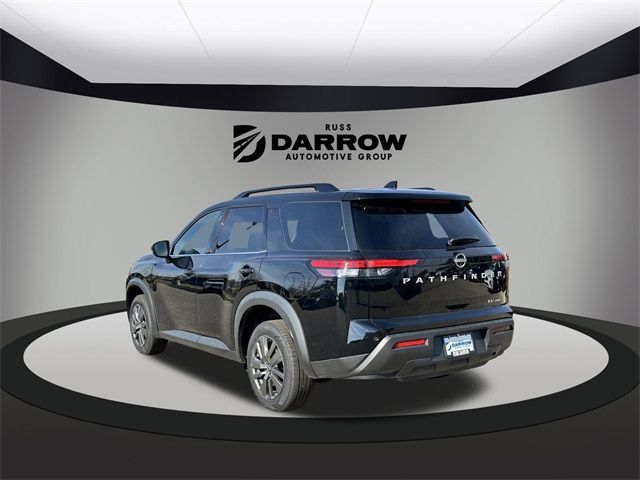 2022 Nissan Pathfinder SV