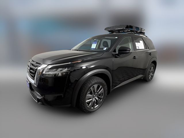 2022 Nissan Pathfinder SV