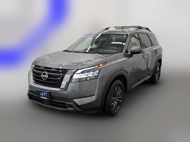 2022 Nissan Pathfinder SV