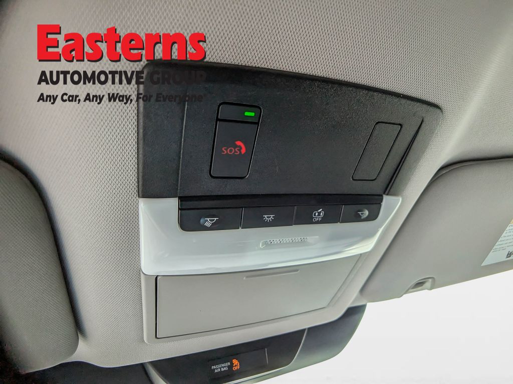 2022 Nissan Pathfinder SV - Photo 38