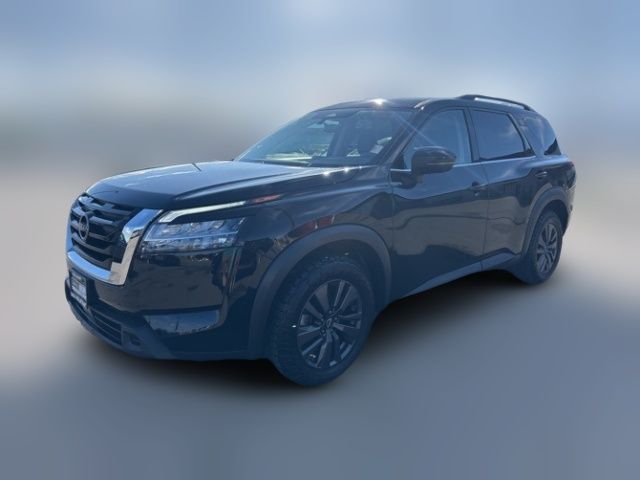 2022 Nissan Pathfinder SV