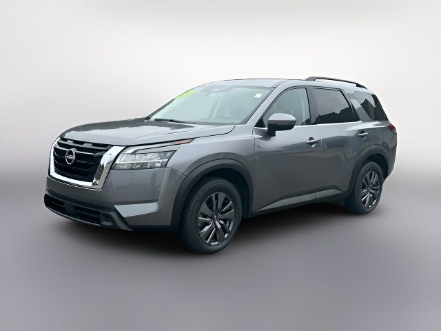 2022 Nissan Pathfinder SV