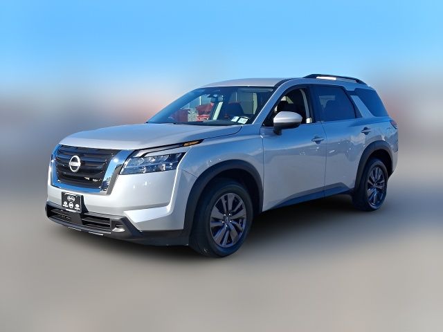 2022 Nissan Pathfinder SV