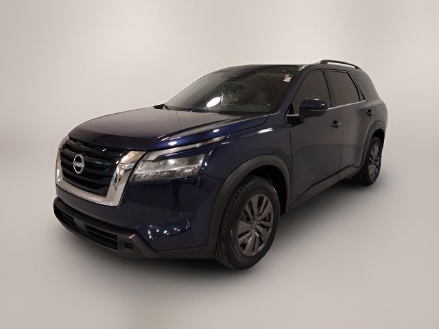 2022 Nissan Pathfinder SV