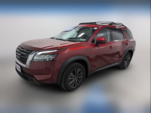 2022 Nissan Pathfinder SV