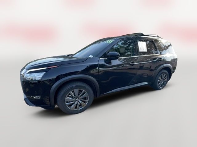 2022 Nissan Pathfinder SV