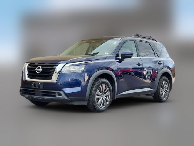 2022 Nissan Pathfinder SV