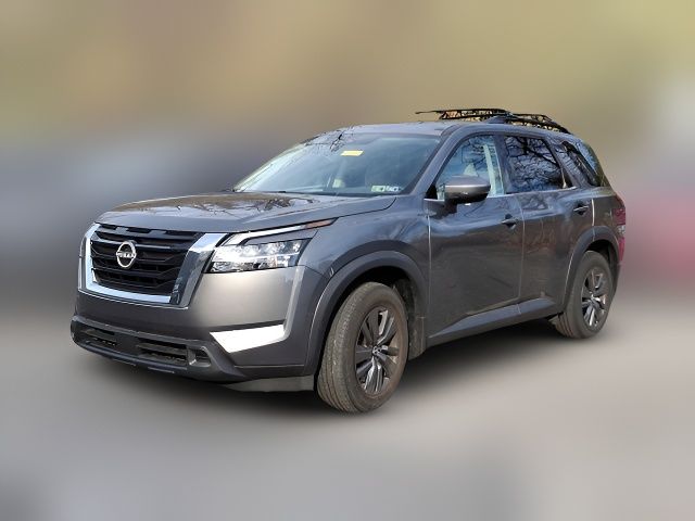 2022 Nissan Pathfinder SV