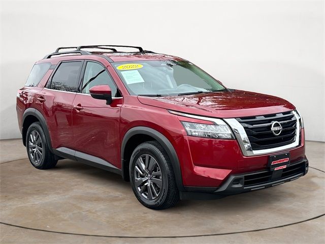 2022 Nissan Pathfinder SV