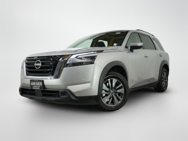 2022 Nissan Pathfinder SV
