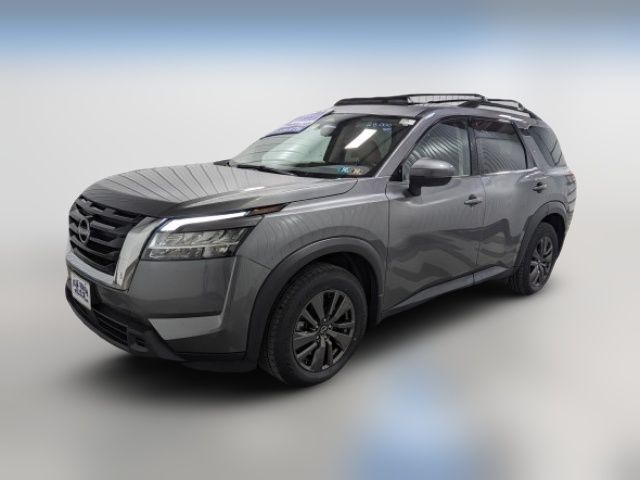 2022 Nissan Pathfinder SV