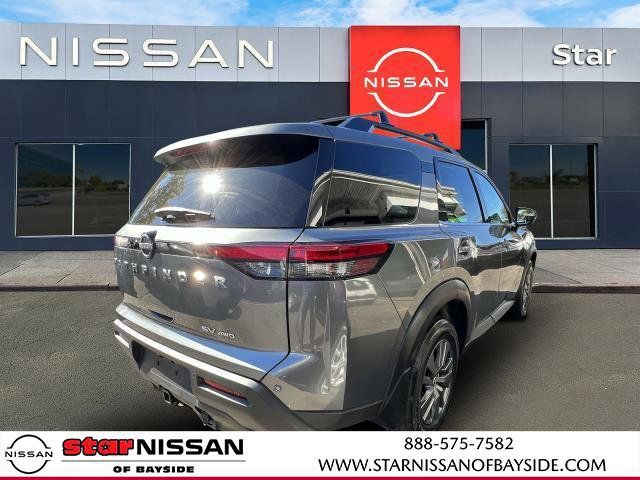 2022 Nissan Pathfinder SV