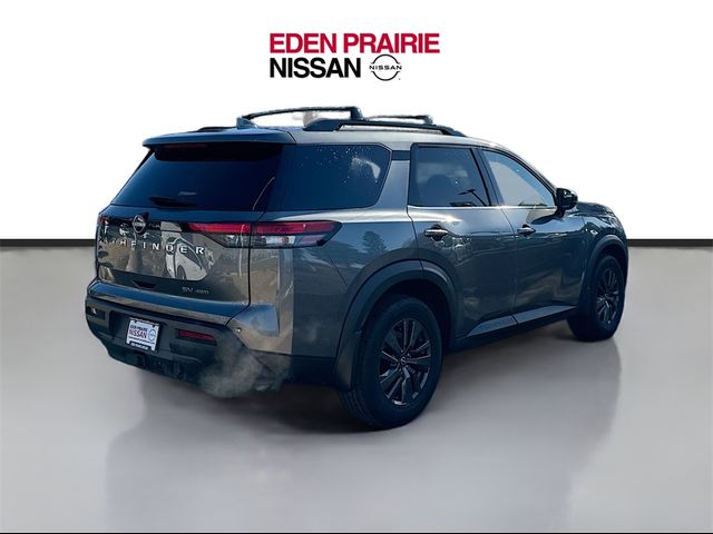 2022 Nissan Pathfinder SV