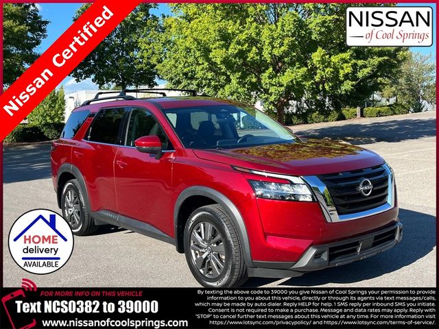 2022 Nissan Pathfinder SV