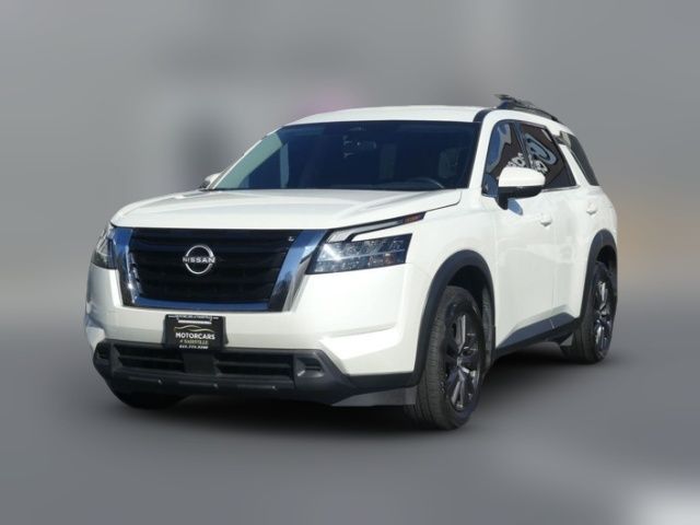 2022 Nissan Pathfinder SV