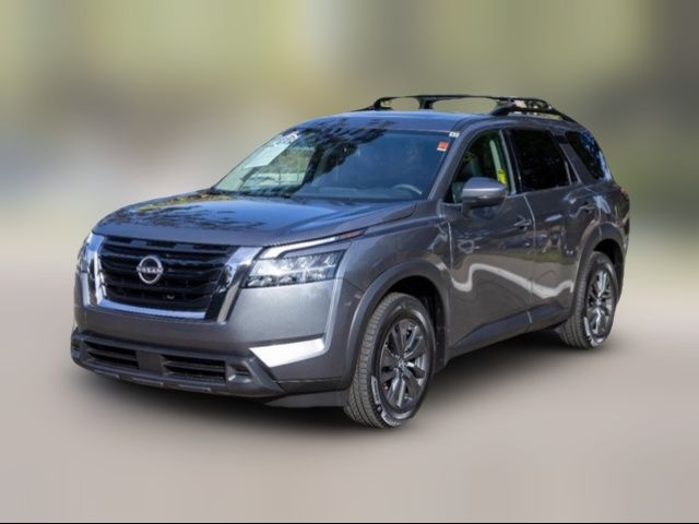 2022 Nissan Pathfinder SV