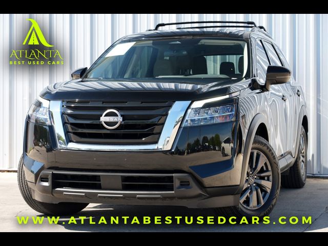 2022 Nissan Pathfinder SV