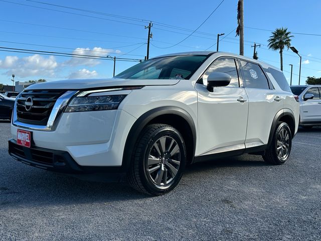 2022 Nissan Pathfinder S