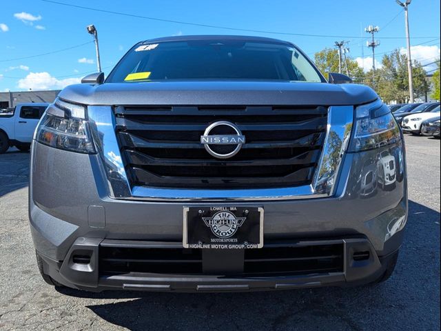 2022 Nissan Pathfinder S