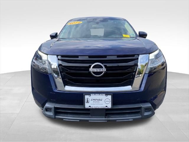 2022 Nissan Pathfinder S