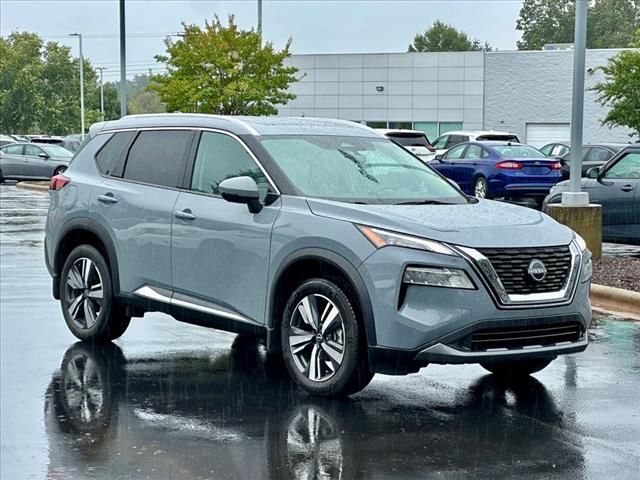 2022 Nissan Rogue SL