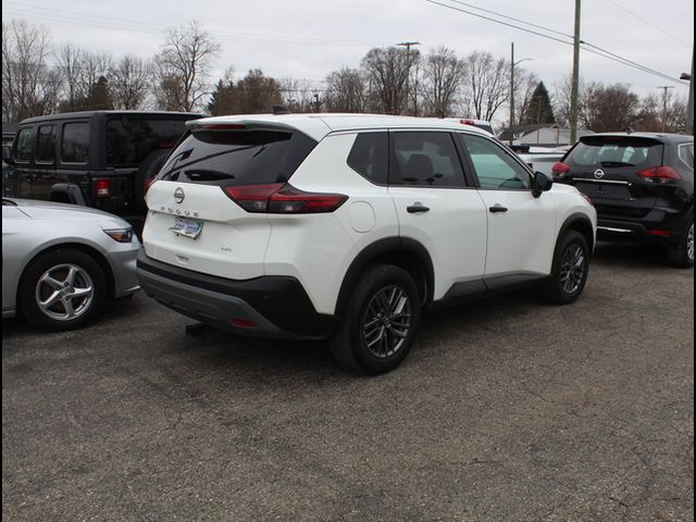 2022 Nissan Rogue S